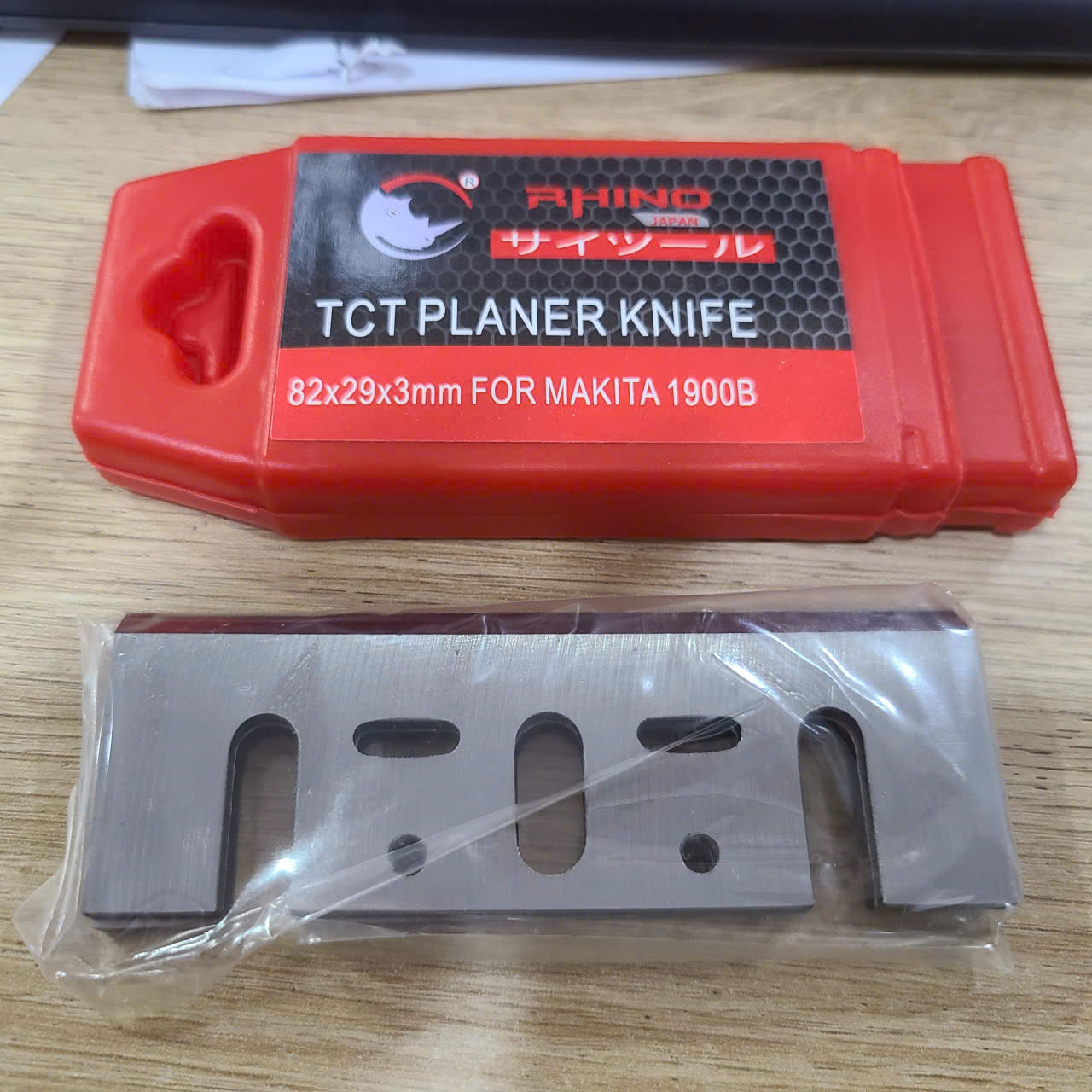 Lưỡi bào cầm tay RHINO 8P2 TCT_Hộp nhựa